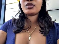 Любители, Красотки, Большой член, Большие сиськи, Черненькие, Мастурбация, На публике, Соло