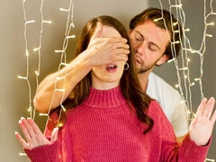 Amatööri, Iso perse, Iso kulli, Suihinotto, Ruskeahiuksinen, Takaapäin, Luonnolliset tissit, Tatuointi