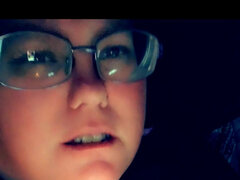 Blonde, Femelle, Lunettes, Fait maison, Masturbation, Mature, Petite femme, Solo