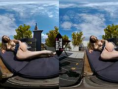 En tercera dimension, Chica, Tetas grandes, Realidad, Solo, Tetas