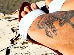 Spiaggia, Piedi, Piede fetish, Tacchi, All'aperto, Punto di vista pov, Scarpe, Tatuaggi