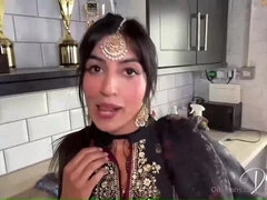 Rumpa, Stor stjärt, Avsugning, Galen, Indisk, Onani, Naken, Fitta