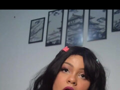 18, Iso kaunis nainen, Suihinotto, Piereskely, Latinankieli, Teini