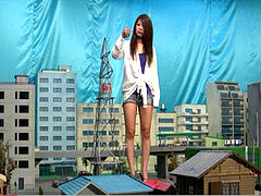 100 ft japanese Giantess