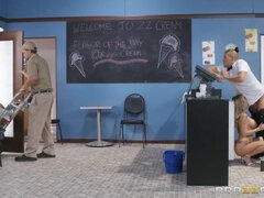 Incidente, Anale, Bionda, Pompino, Beccata, Schizzo di sborra, Da dietro, Facciale