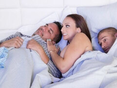 Culo grosso, Tette grandi, Pompino, Da dietro, Sega, Mamma che vorrei scoparmi, Rasata