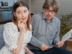 Iso kulli, Suihinotto, Ruskeahiuksinen, Söpö, Takaapäin, Letit, Laiha, Sukat