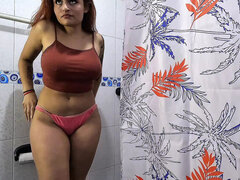 Amatööri, Vessa, Spermaa suussa, Takaapäin, Hd, Latinankieli, Paljas, Näkökulma pov