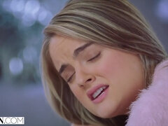 Suihinotto, Ruskeahiuksinen, Lukio, Naamallinen, Karvainen, Itsetyydytys, Ratsastaa, Tissit