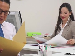 素人, アジア人, 黒人, フェラチオ, 茶髪の, 手コキする, オフィス, 秘密の