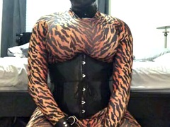 Bondage disciplin sadomasochisme, Store bryster, Trældom, Støvler, Brækfornemmelse, Latex, Bryster, Vibrator