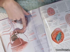 Rubia, Mamada, Novio, Corridas, Tetas naturales, Afeitado, Ducha, Adolescente