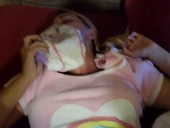 Amateur, Mamada, Corrida, Papá, Pañal, Sexo duro, Tabú, Mojado