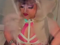 Pompino, Stivali, Crossdresser, Fetish, Sega, Interrazziale, Donna con pene, Fumando   smoking
