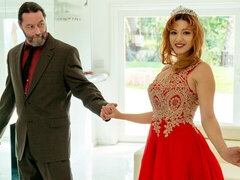 Stor røv, Hundestilling, Slikning, Mor jeg gerne vil kneppe, Naturlige bryster, Fisse, Barberet, Stripning