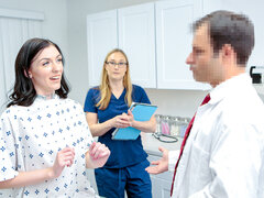 18 años, Cunnilingus, Mamada, Médico, Ginecologo, Afeitado, Adolescente, Tetas