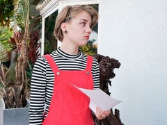 Stor kuk, Avsugning, Doggystyle, Naturliga tuttar, Liten och nätt, Rakad, Mager, Tonåring