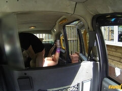 Anaal, Kont naar mond, Grote mammen, Sperma in gezicht, Vingeren, Kokhalzen, Buiten, Gezichtspunt