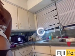 18 ans, Américain, Anal, Gros cul, Noire, Poupée, Cuisine, Adolescente