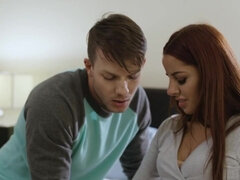 Hatalmas hátsó, Tekintélyes didik, Gesztenyebarna, Fétis, Kőkemény, Fehérnemű, Swingers, Tini