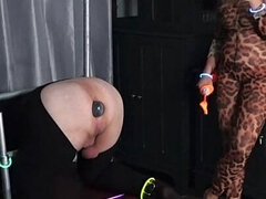 Enthousiasteling, Bruinharig, Stel, Dominante vrouw, Ondergoed, Slaaf