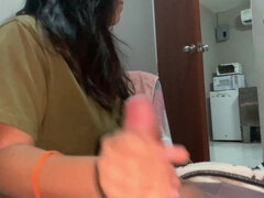 Парочка, Сперма во рту, Ласковые ручки, Домашнее видео