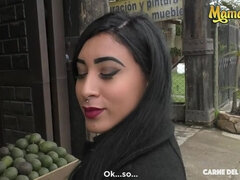 Grosser arsch, Kondom, Hundestellung, Fingern, Latina, Pov, Rasiert, Titten