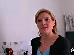 Блондинки, Минет, Семяизвержение, Француженки, Группа, Лизание, Милф, Развязные