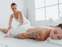 69 facesitting lesbians oil massage