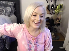 Zadek, Velký zadek, Prsatá, Masturbace, Teenka, Hračky, Vlhká, Manželka