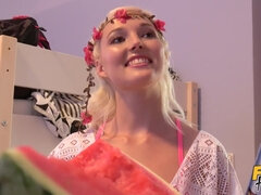 Amatööri, Perännuolu, Suihinotto, Käsihoito, Selkäsauna, Ulkona, Lelut, Vibraattori