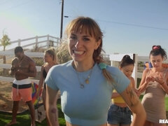 Amerikansk, Brunette, Gruppe, Imellem racer, Latinsk, Slikning, Orgie, Røv slikning