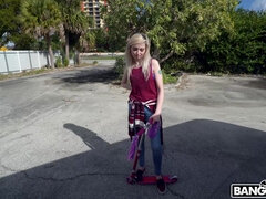 아마추어, 금발의, 공개동영상, 청바지, 야외의, 소프트코어, 청소년