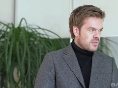 In den arsch, Braunhaarige, Spermaladung, Aufs gesicht abspritzen, Flotter dreier