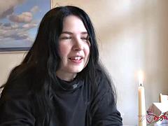 Bebê, Peitos grandes, Morena, Punheta, Hardcore, Seduzidoa, Adolescente, Tetas