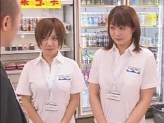 Japonaise, Mère que j'aimerais baiser, Public, Plan cul à trois