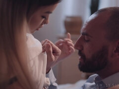 Asiático, Culo, Lamidas, Tetas naturales, Perforación, Coño, Afeitado, Tetas