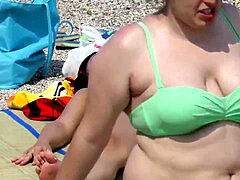 raw bathing suit Cameltoe Big Tits Latina Beach Voyeur HD spycam