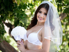 Cute bride Adria Rae gets eaten out before anal
