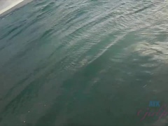 Amateur, Plage, Sucer une bite, Petite amie, Pov, Public, Voyeur, Mouillée