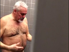 Bearded daddy shows cock