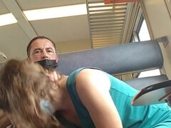 Un Couple Baise Dans Le Train De Banlieue. Madame Suce Goulument(2K) - Masturbation