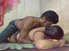 18 χρονον, 69, Κώλο γλείψιμο, Χύσιμο, Μαλακία, Σύζυγος, Ινδιάνος, Η σύζυγος