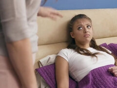 18, Babe, Brunette, Give finger, Lesbisk, Orgasme, Teenager