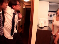 Ázsiai, Kebles, Krémes süti, Ondó fröcskölés, Kőkemény, Maszti, Természetes mellek, Begyek