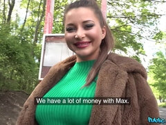 Glamour MILF Anna Polina POV Sex