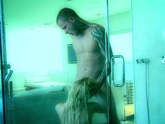 Beautiful Jesse Jane has wet sex in the shower