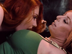 Store bryster, Give finger, Hd, Lesbisk, Mor jeg gerne vil kneppe, Naturlige bryster, Røvhåret