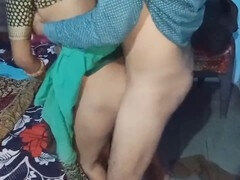 18 ans, Tante, Collège université, Groupe, Indienne, Maman, Belle mère, Adolescente