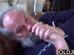 19 yo helps grandpa gave orgasm by fucking him and swallowing his cumshot